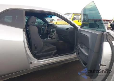 2010 Dodge Challenger Se из США, поврежденный, VIN 2B3CJ4DVXAH300392